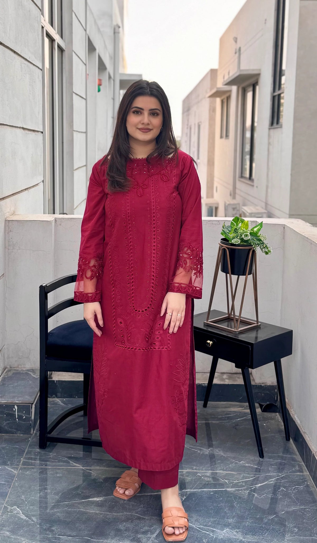 Sf 390 lawn  chikankari