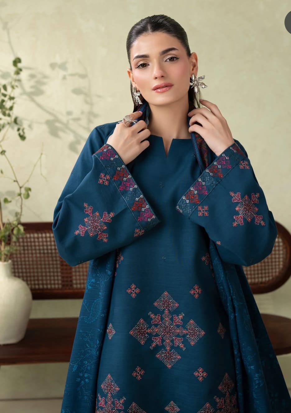 Dhanak Embroidered 3Piece D-003