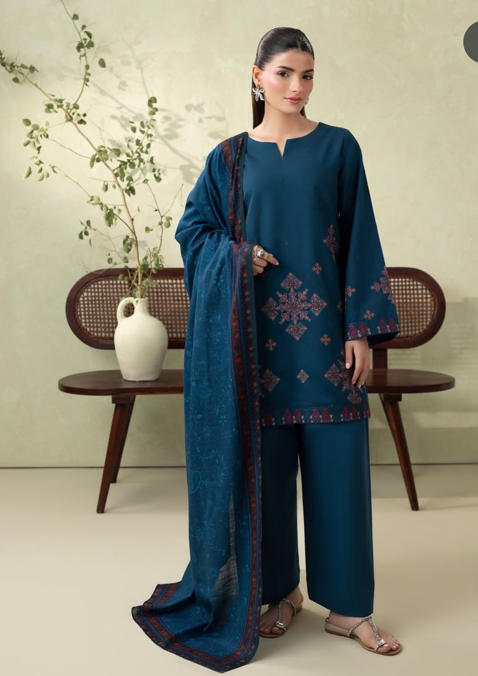 Dhanak Embroidered 3Piece D-003