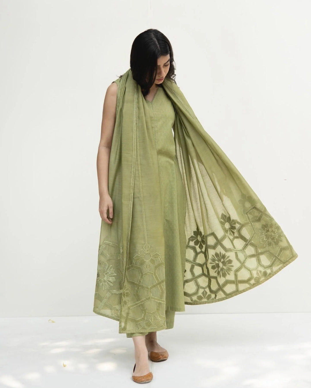 Lawn Embroidered 3Piece D-1006