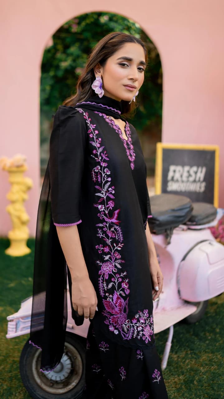 Lawn Embroidered 3Piece SF-409