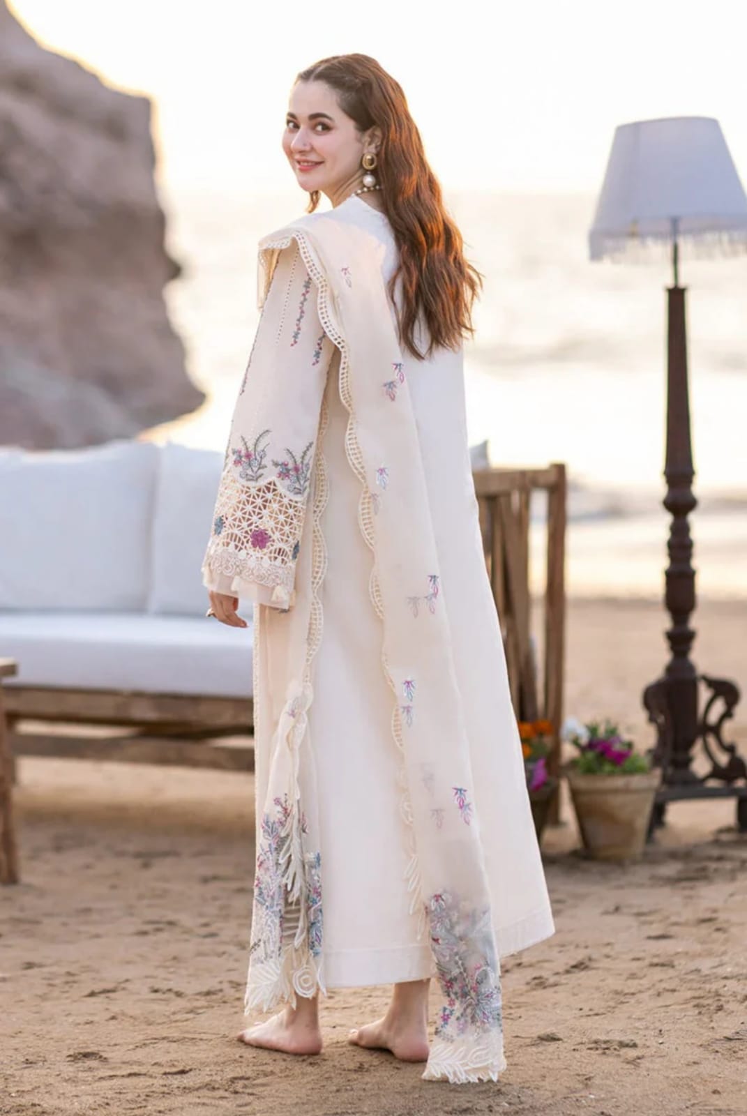 Lawn Embroidered 3Piece D-1001